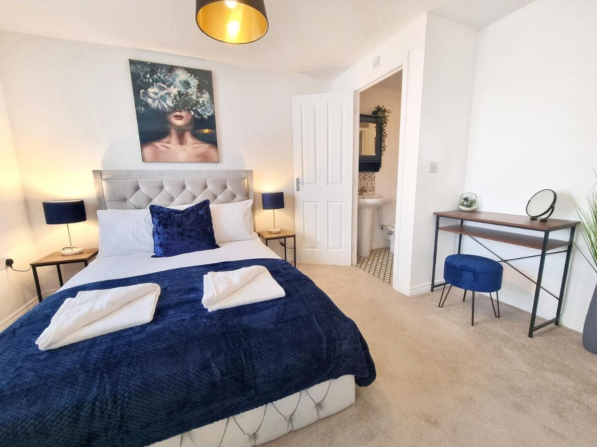 Modern & Spacious 3 Bedrooms And 2 Bathrooms Home, Free Parking! Cambridge  Kültér fotó